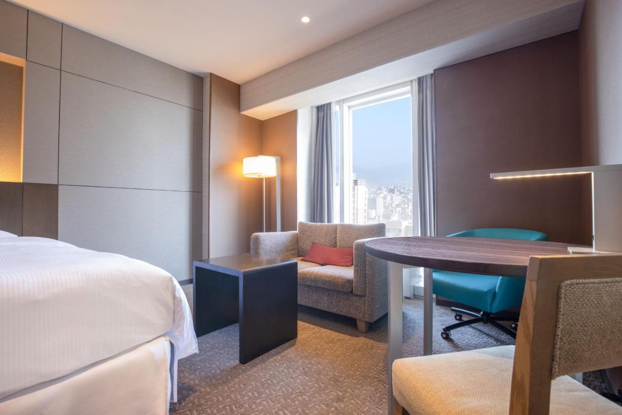 Sheraton Miyako Hotel Osaka Buitenkant foto