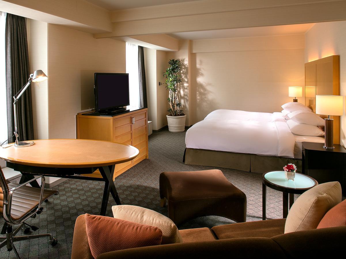 Sheraton Miyako Hotel Osaka Buitenkant foto
